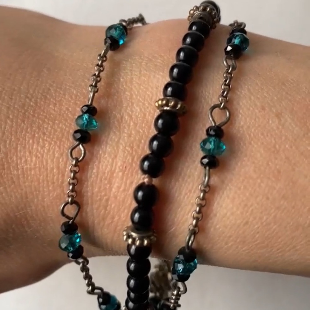 Vintage Triple Strand Beaded Bracelet Lucky You Toggle Peacock Crystal Stack